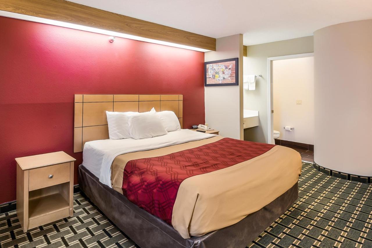 Econo Lodge Inn & Suites Peoria Illinois エクステリア 写真