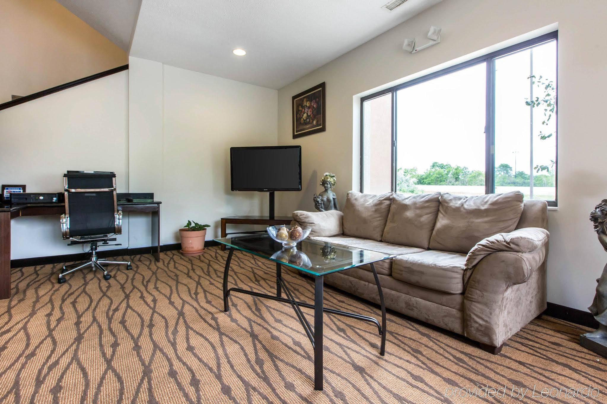 Econo Lodge Inn & Suites Peoria Illinois エクステリア 写真