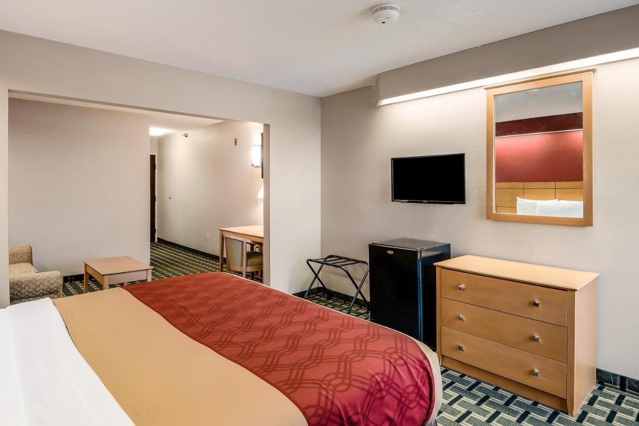 Econo Lodge Inn & Suites Peoria Illinois エクステリア 写真