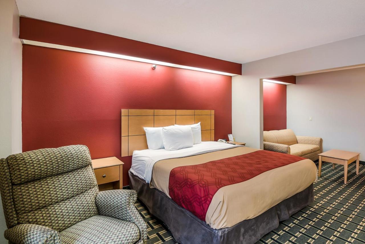 Econo Lodge Inn & Suites Peoria Illinois エクステリア 写真