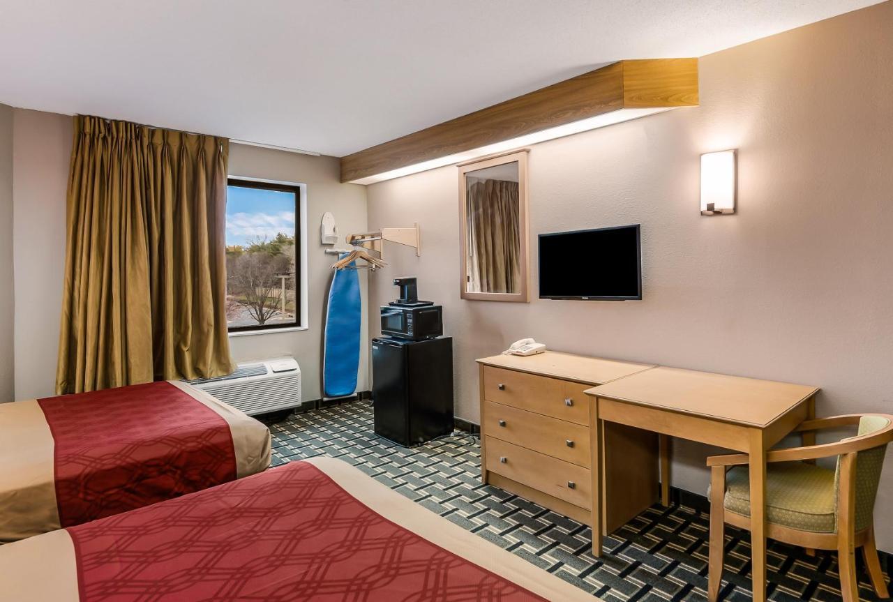 Econo Lodge Inn & Suites Peoria Illinois エクステリア 写真