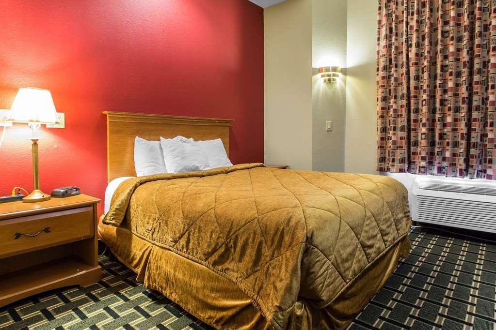 Econo Lodge Inn & Suites Peoria Illinois 部屋 写真