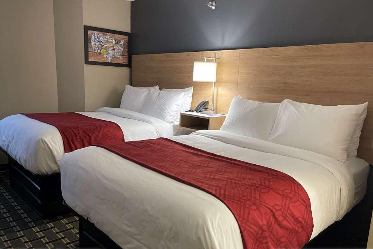 Econo Lodge Inn & Suites Peoria Illinois エクステリア 写真